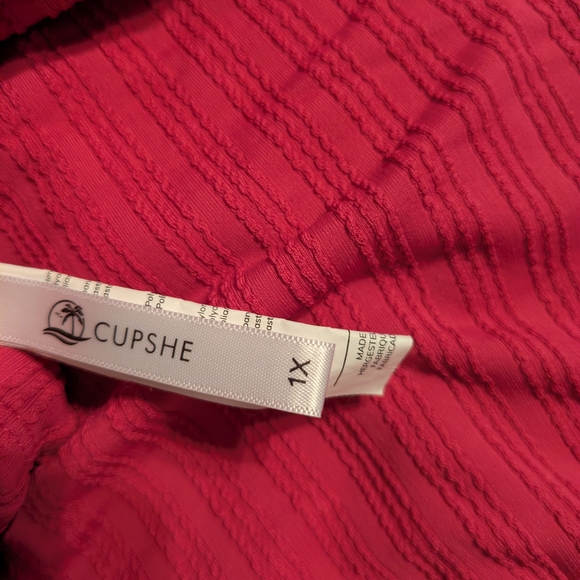 Cupshe Magenta Ribbed One Piece - Picture 4 of 4